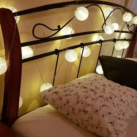 Apartman Lotos Mikulov Luaran gambar