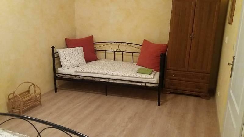 Apartman Lotos Mikulov Luaran gambar